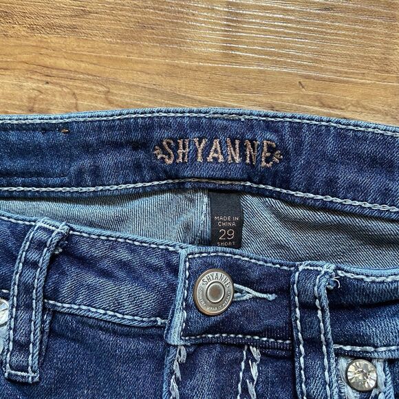 SHYANNE 29x32 Thick Stitch Rhinestone Medium Wash Boot Cut Jeans Short Western - Picture 6 of 15